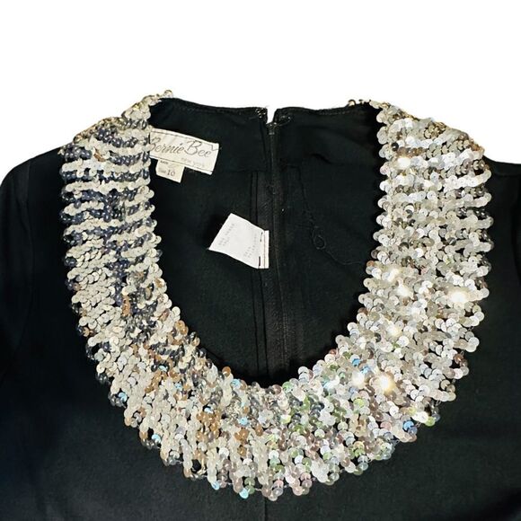 Vintage 70s Bernie Bee Long Black Dress with silver sequin neckline Size 2 NWT - Picture 9 of 15